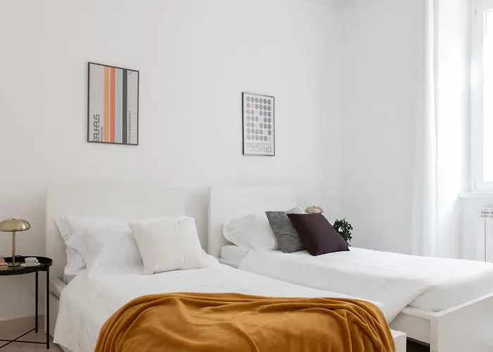Appartement The Rent - Sunny Three-bedroom Near Ottaviano Metro Stop Rome